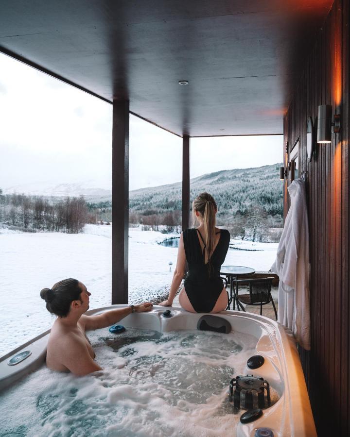 Frances' Sketch Pad With Hot Tub Διαμέρισμα Φορτ Γουίλιαμ Εξωτερικό φωτογραφία